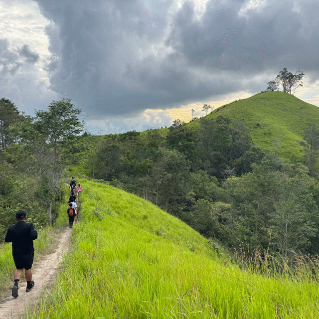 Hiking di Bulumawoo